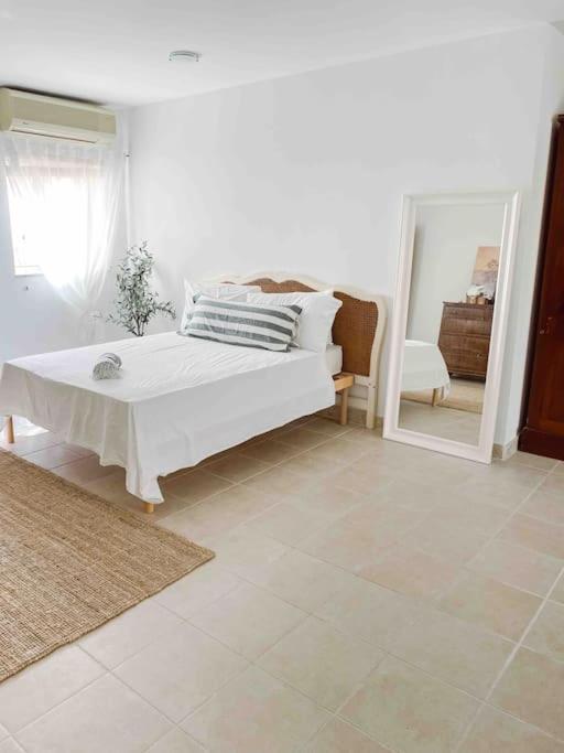 City Penthouse With Roof Terrace And Sea Views Валета Екстериор снимка